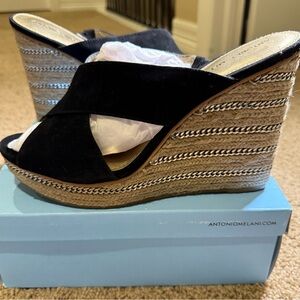 Brand new Antonio Melani black EMMONS004